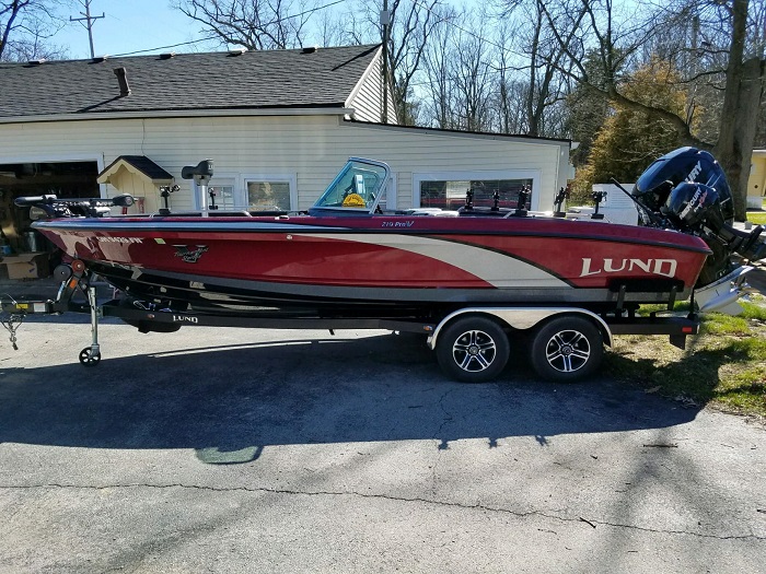 Lund Boat for sale
